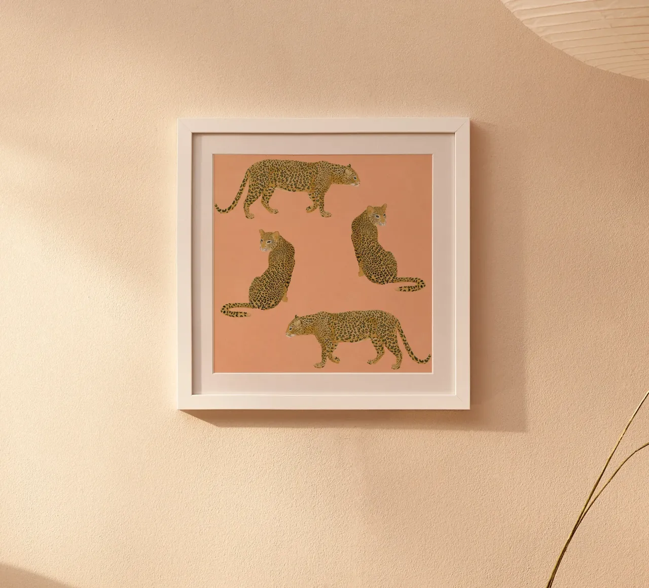 Sunset Leopards poster con telaio in legno da Laura Graves