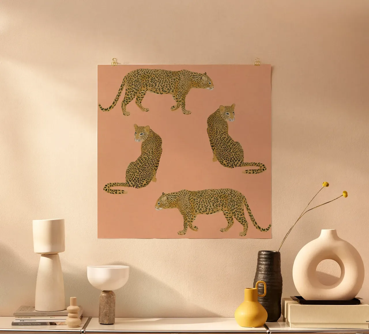 Sunset Leopards poster con telaio in legno da Laura Graves