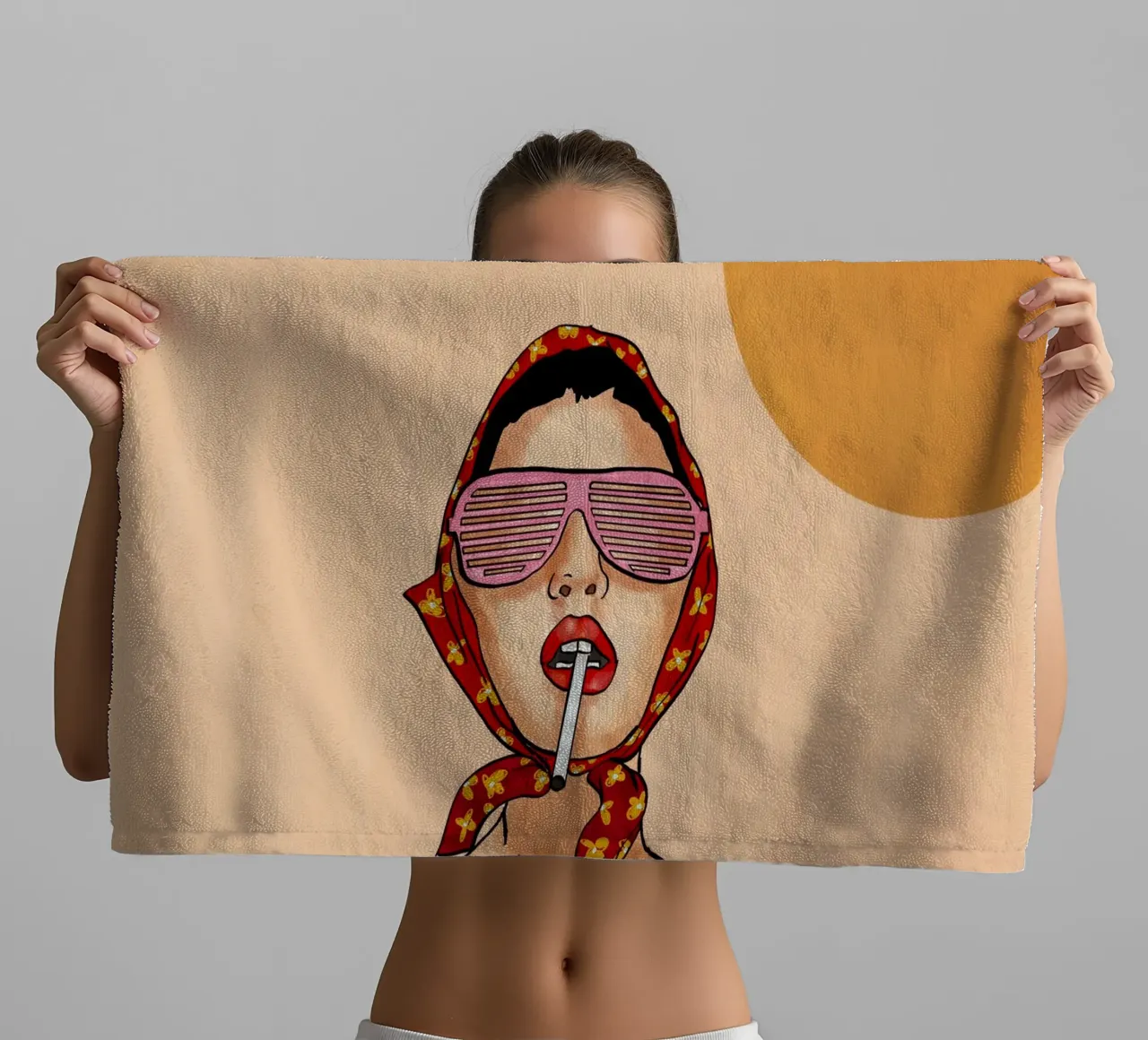 Ragazza estiva retrò in rosso asciugamano da bagno da EDMPROJECT