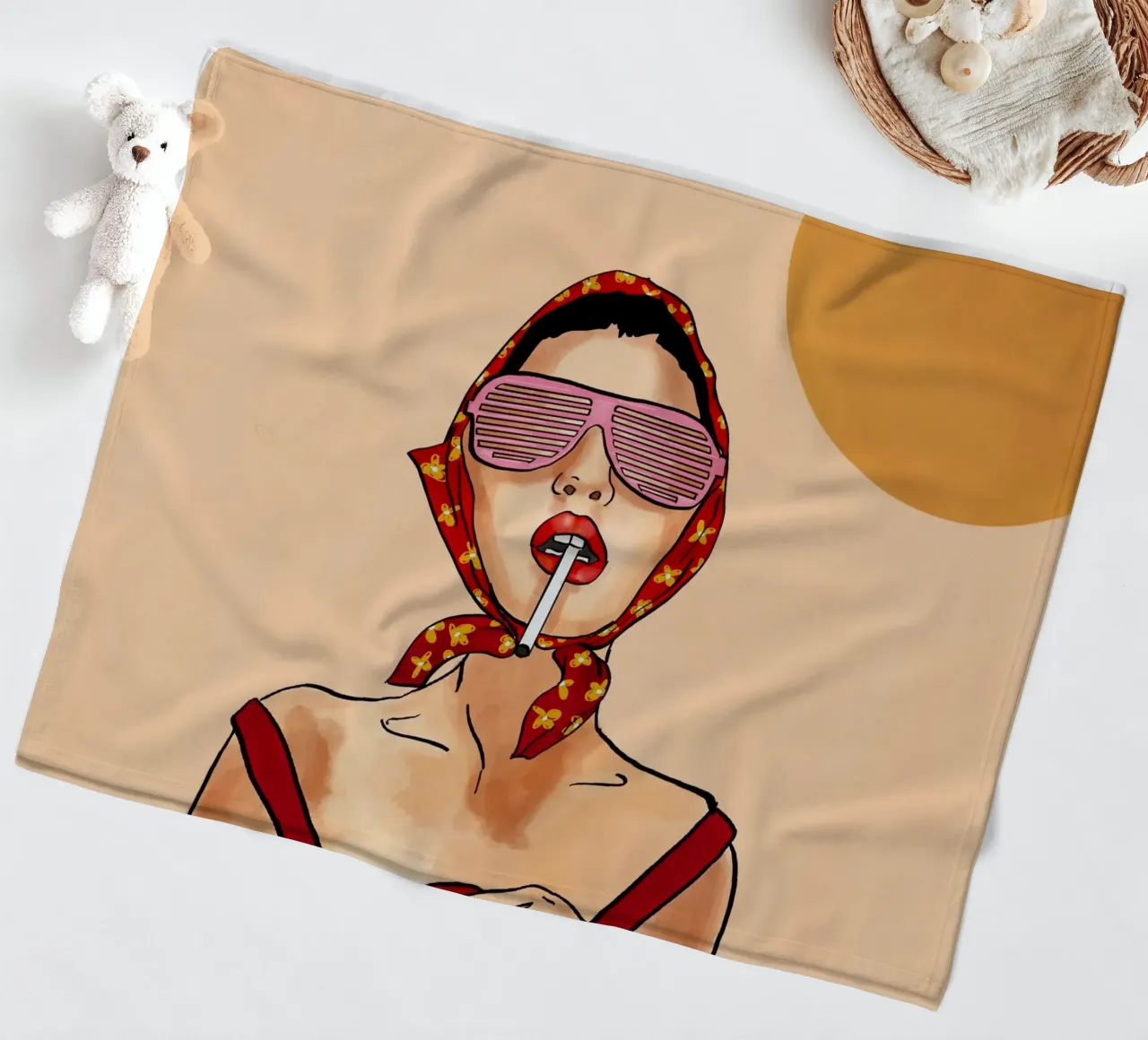 Ragazza estiva retrò in rosso coperta in pile da EDMPROJECT