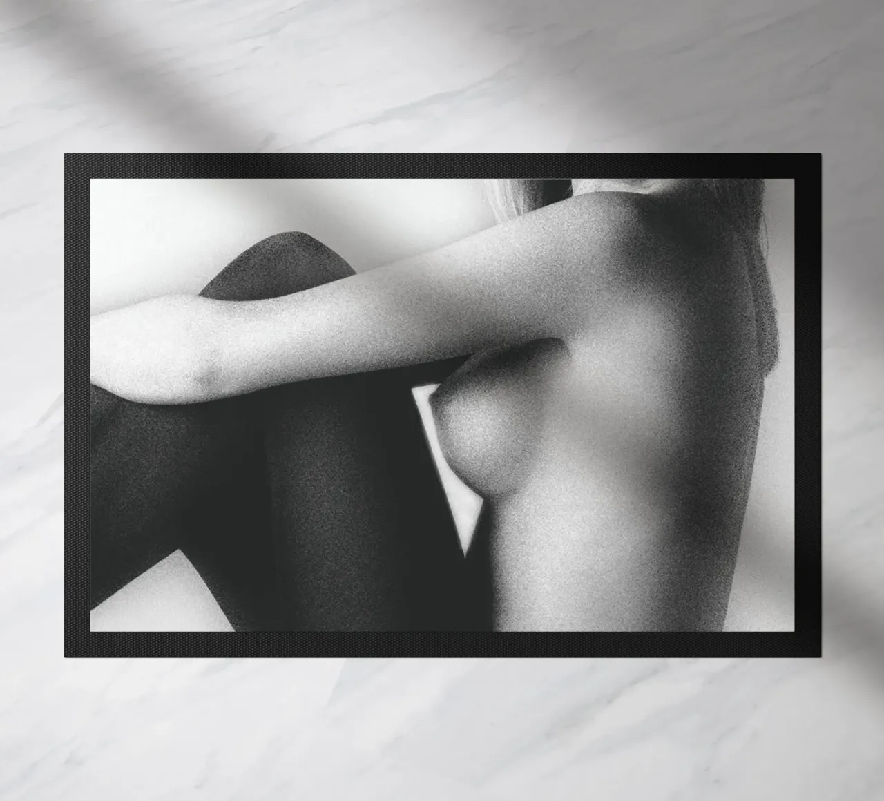 Hannah in black leggings zerbino da Dave Hare Photography