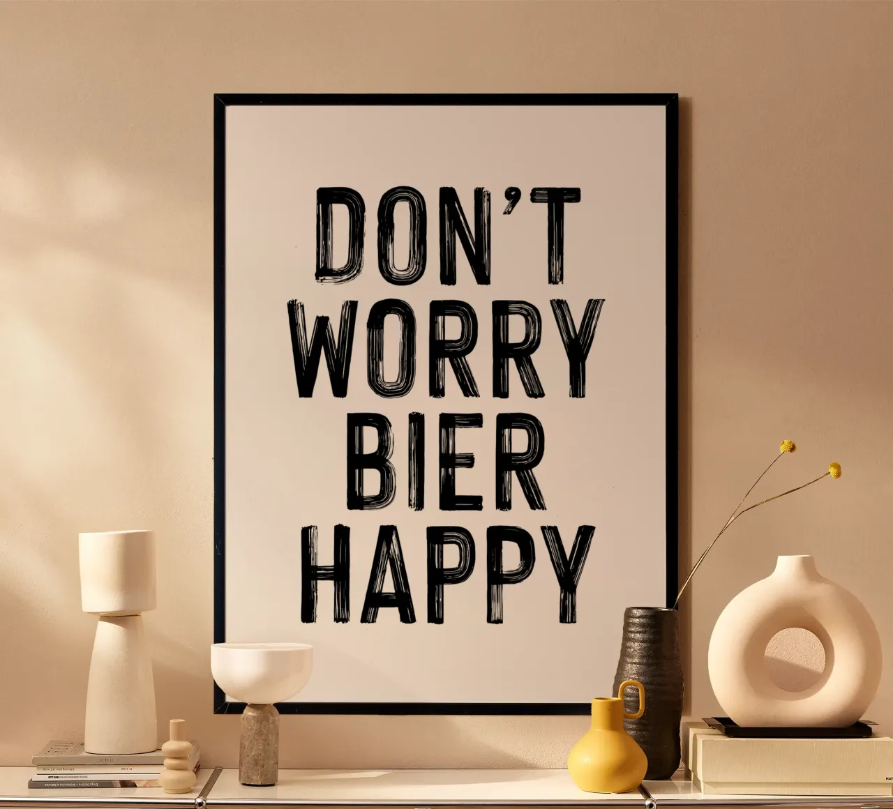 DON'T WORRY BIER HAPPY poster con telaio in legno da Katja Stehle Design