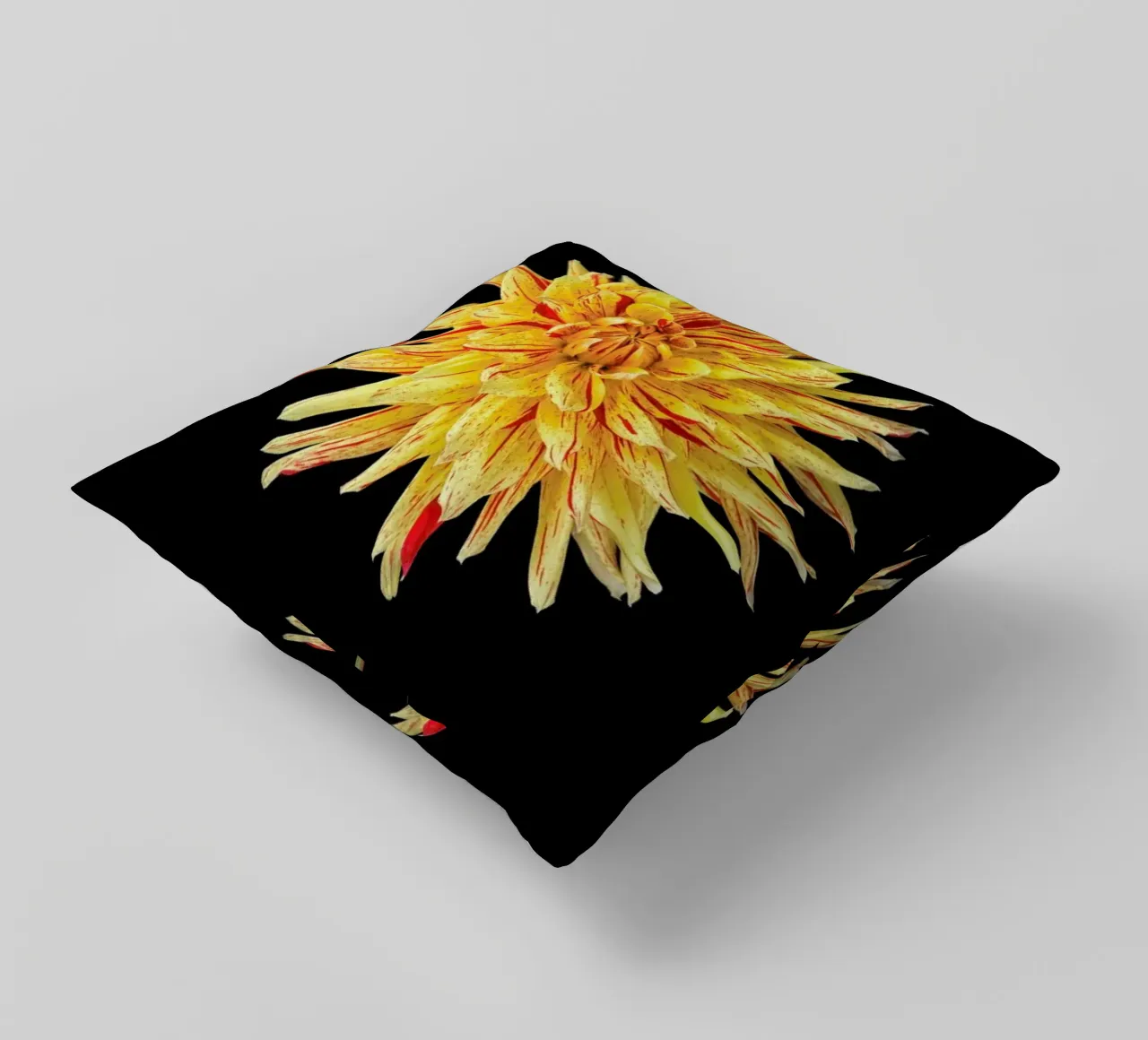 Dahlia 5 cuscino da Curious Collections by Marielle Leenders