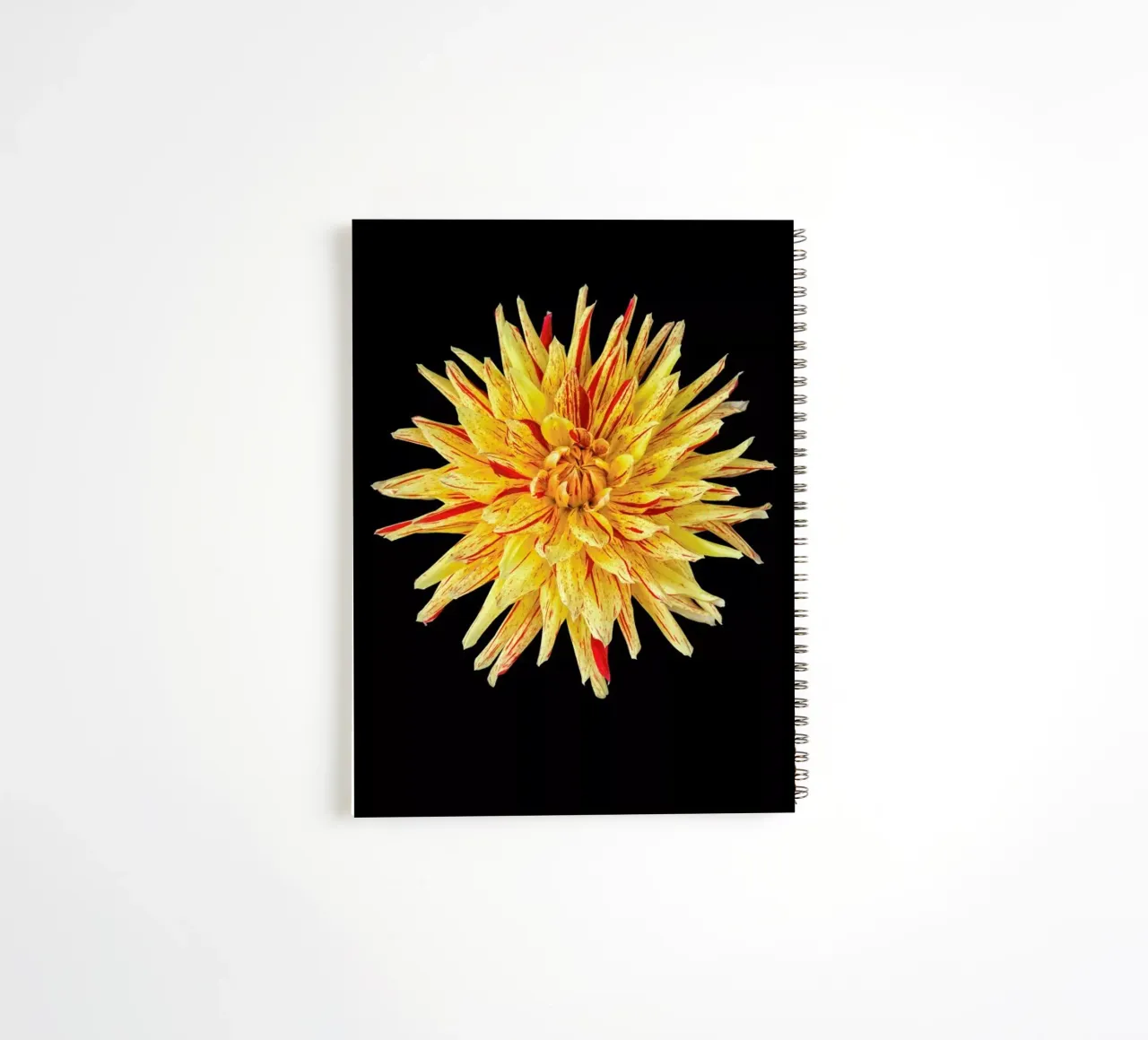 Dahlia 5 diario ad anelli da Curious Collections by Marielle Leenders