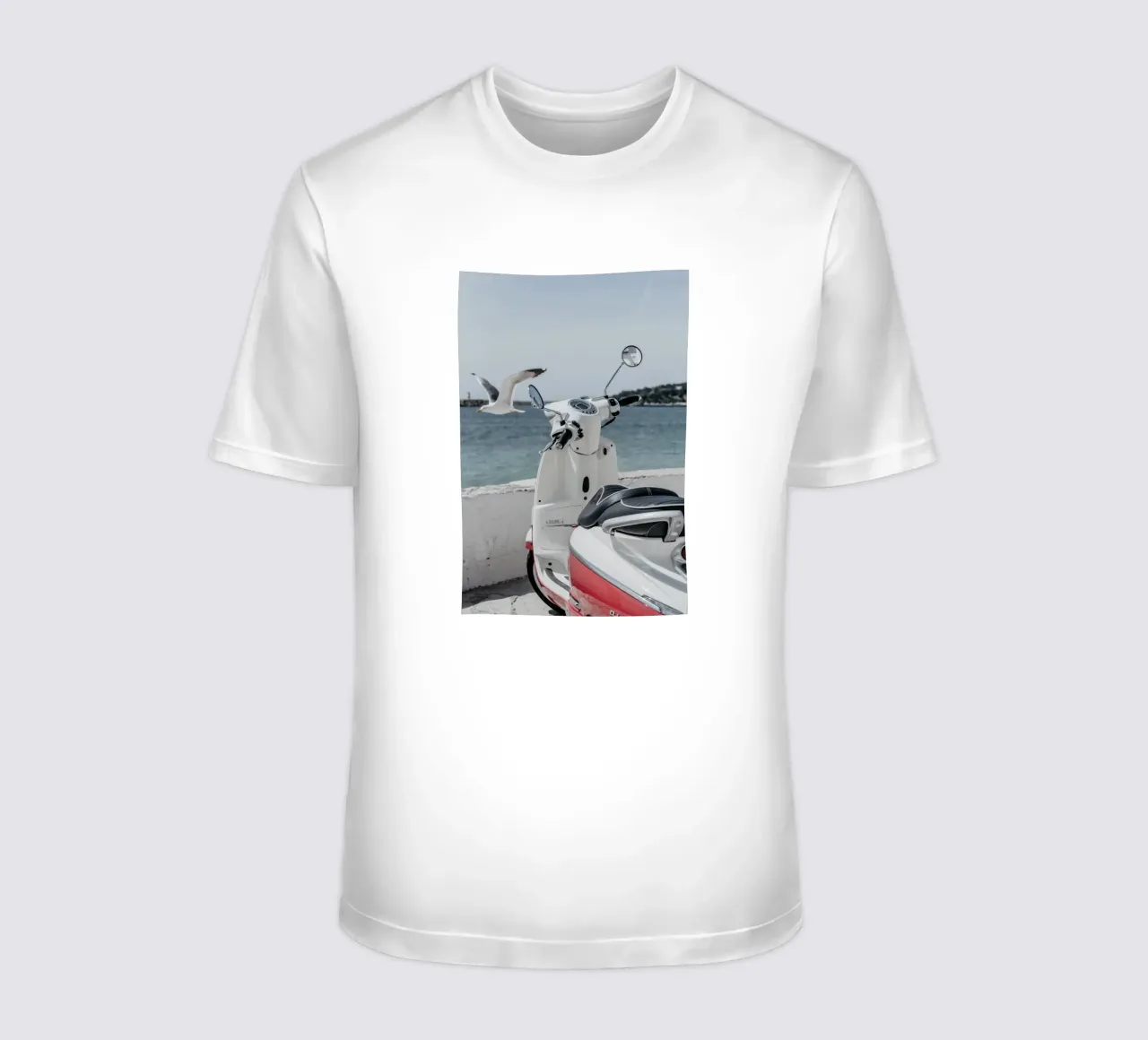 Giro in Vespa al sole t-shirt da Carinaprint