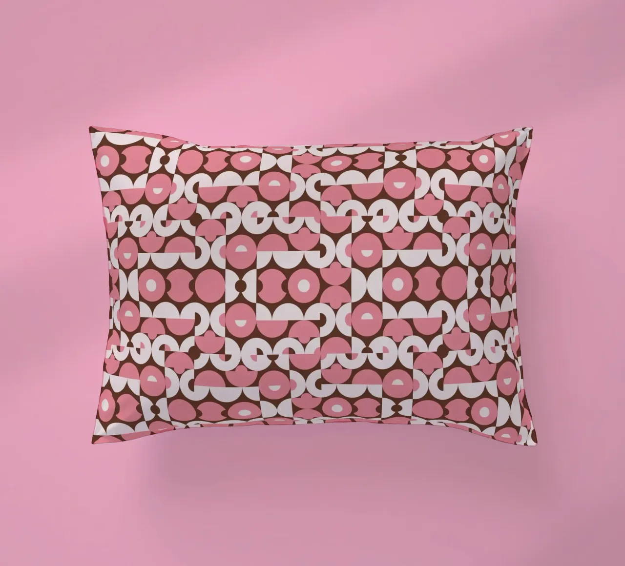 Modello di puzzle rosa a scacchiera cuscino da Little Dean