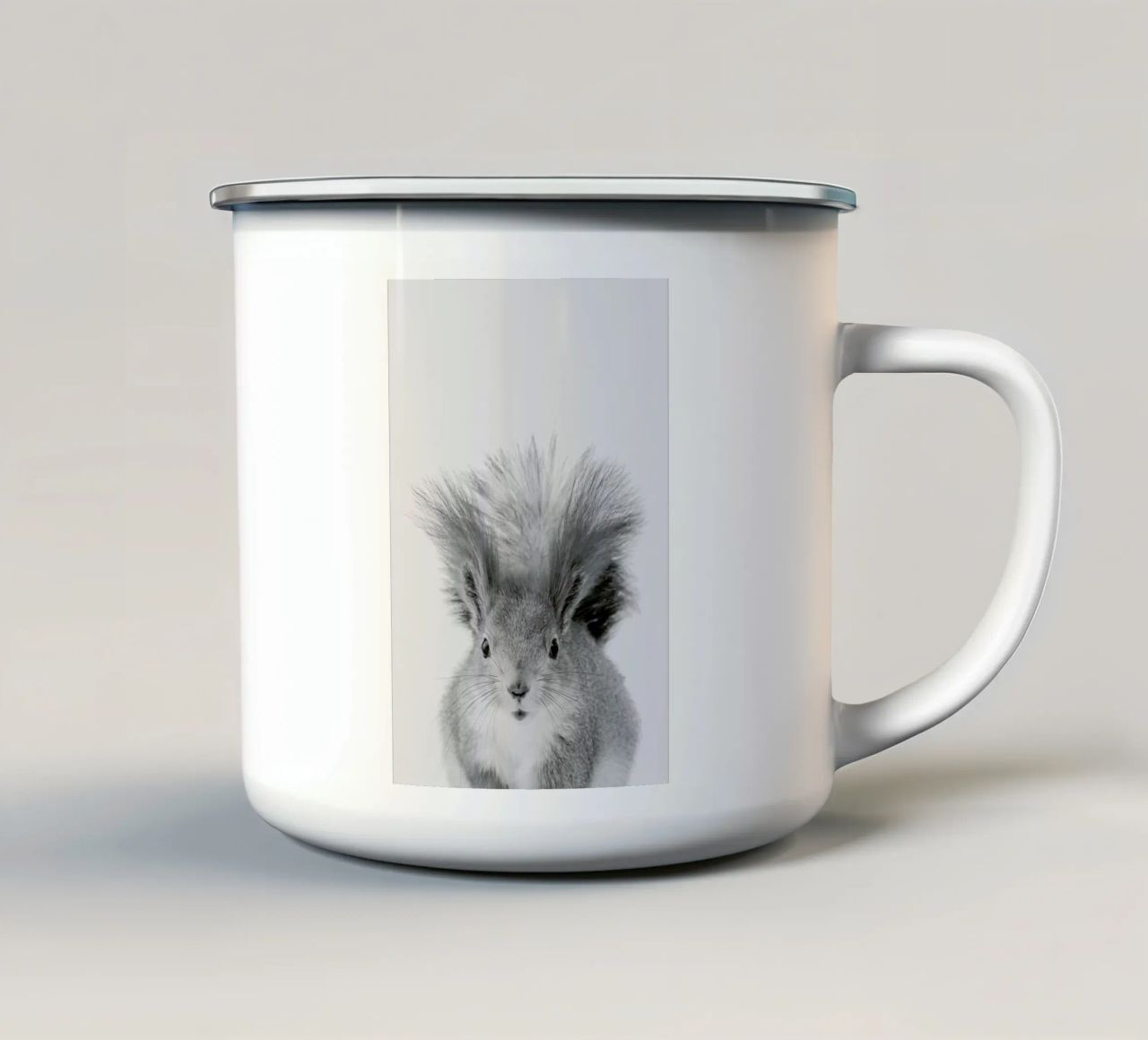 Squirrel tazza in smalto da Paws & Claws