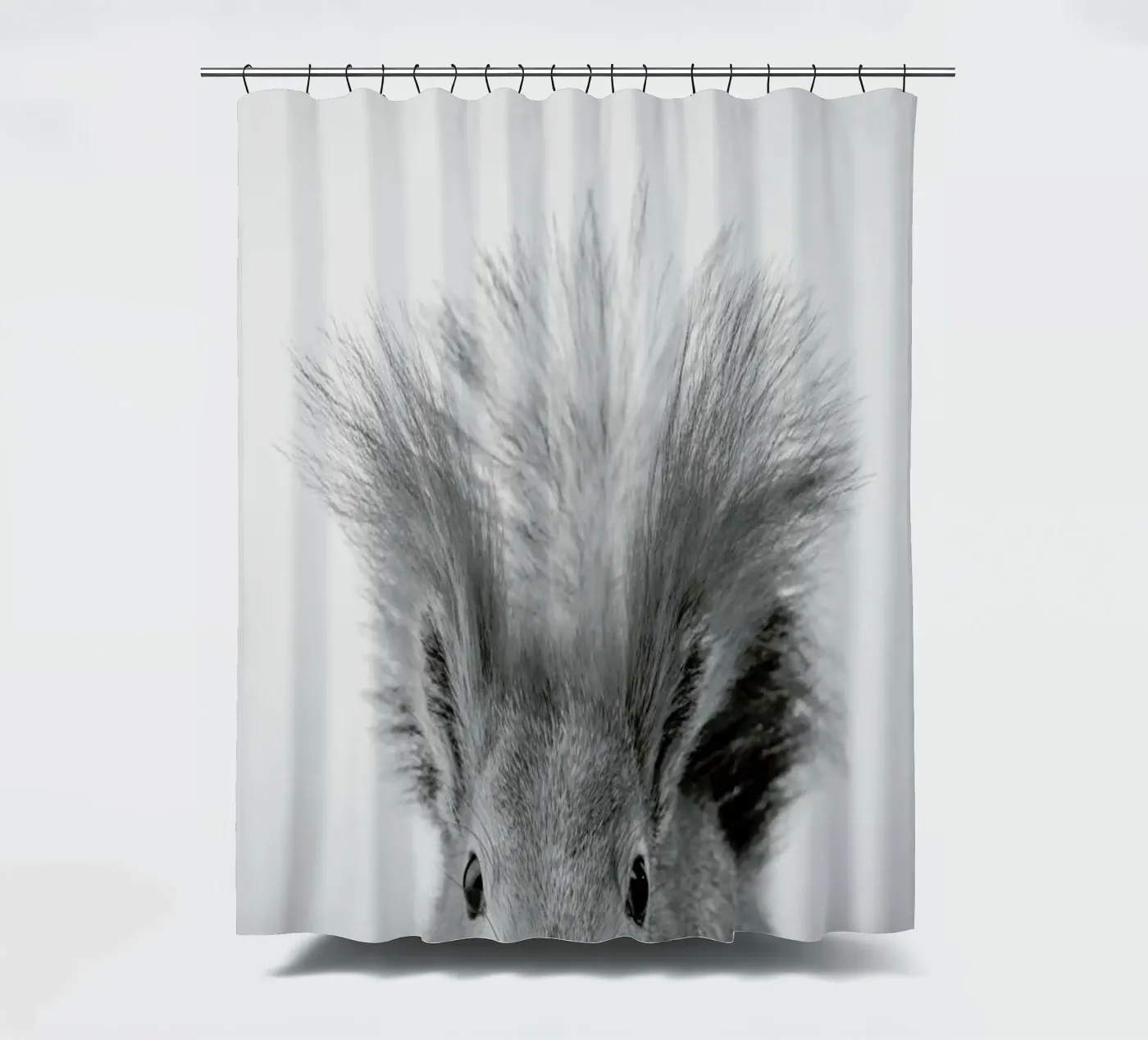 Squirrel Duschvorhang von Paws & Claws