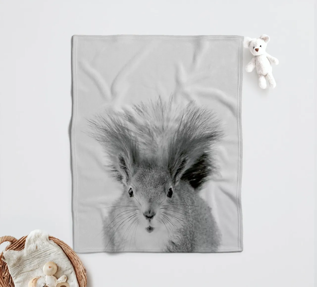 Squirrel Fleecedecke von Paws & Claws