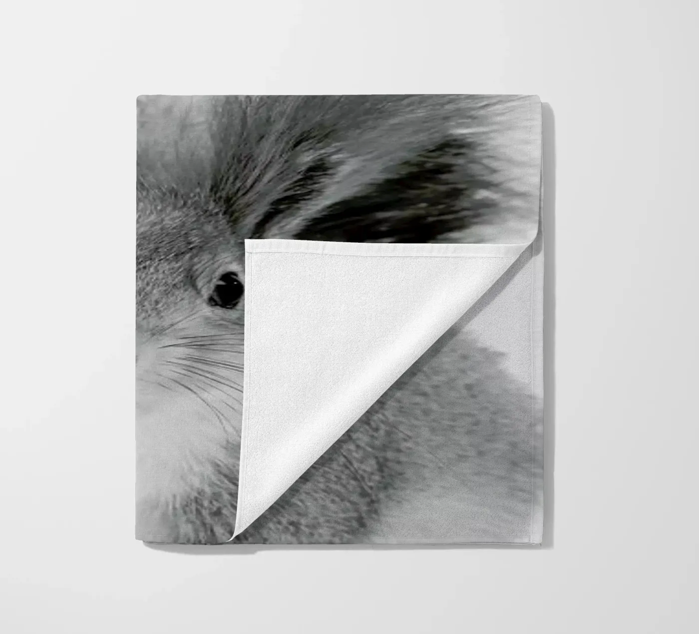 Squirrel strandhanddoek van Paws & Claws