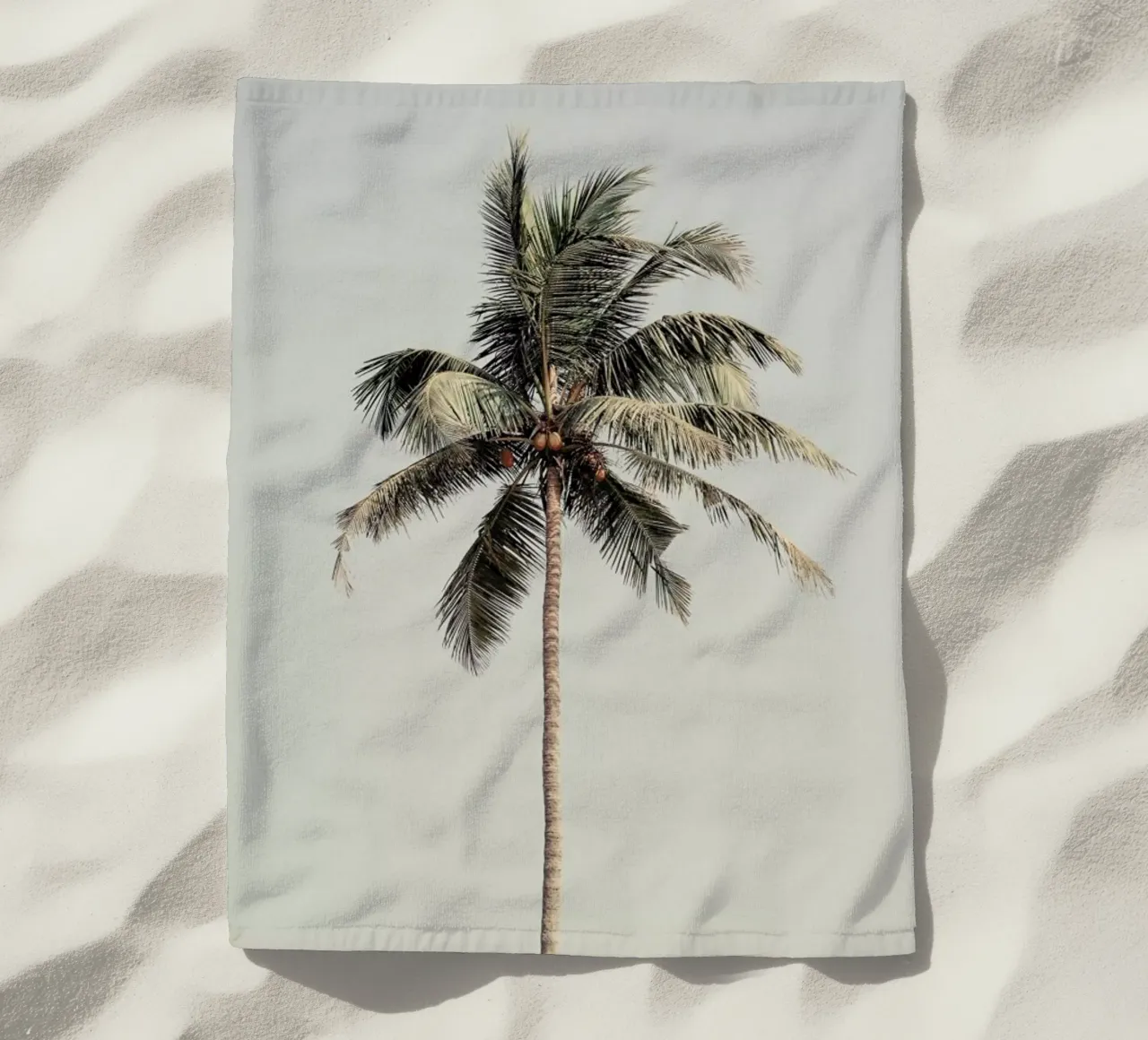 Palm Tree By The Beach telo mare da Victoria Frost