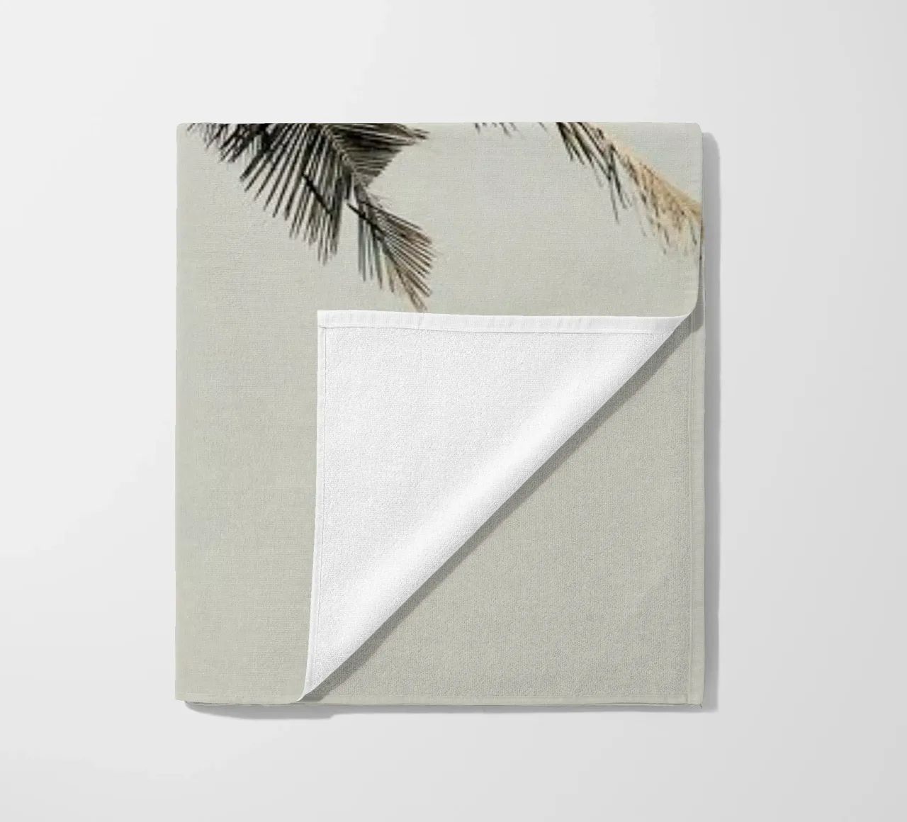 Palm Tree By The Beach telo mare da Victoria Frost