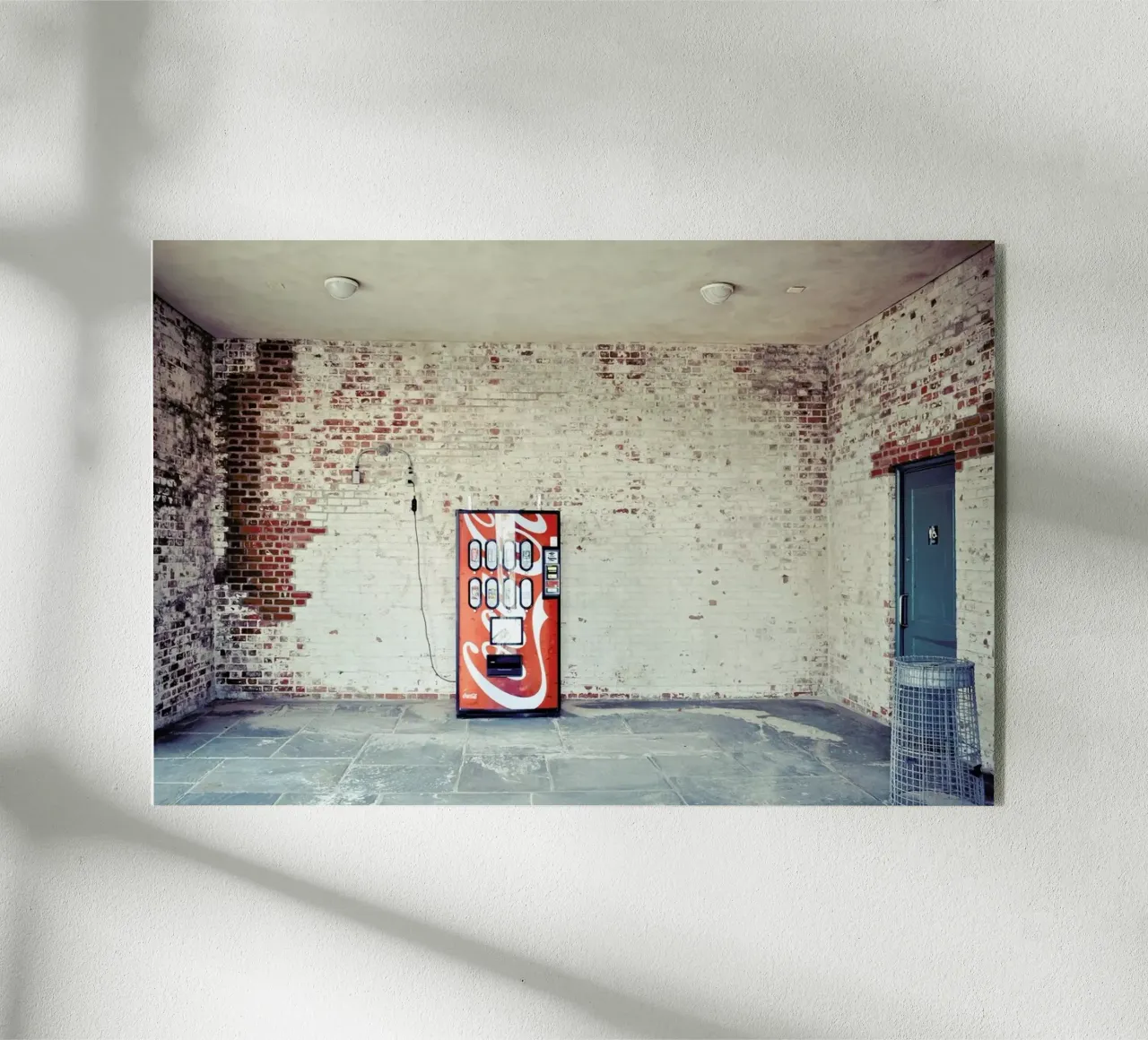 Empty Choices plexiglass da Cordula Schaefer