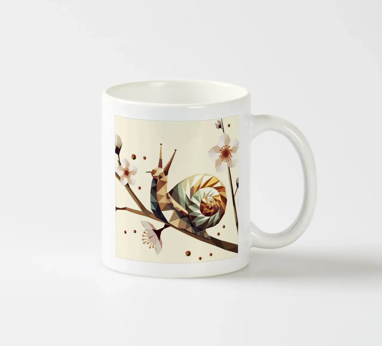 Geometrische Schnecke auf Blütenzweig – Motiv für Frühling Keramik Tasse von namosh