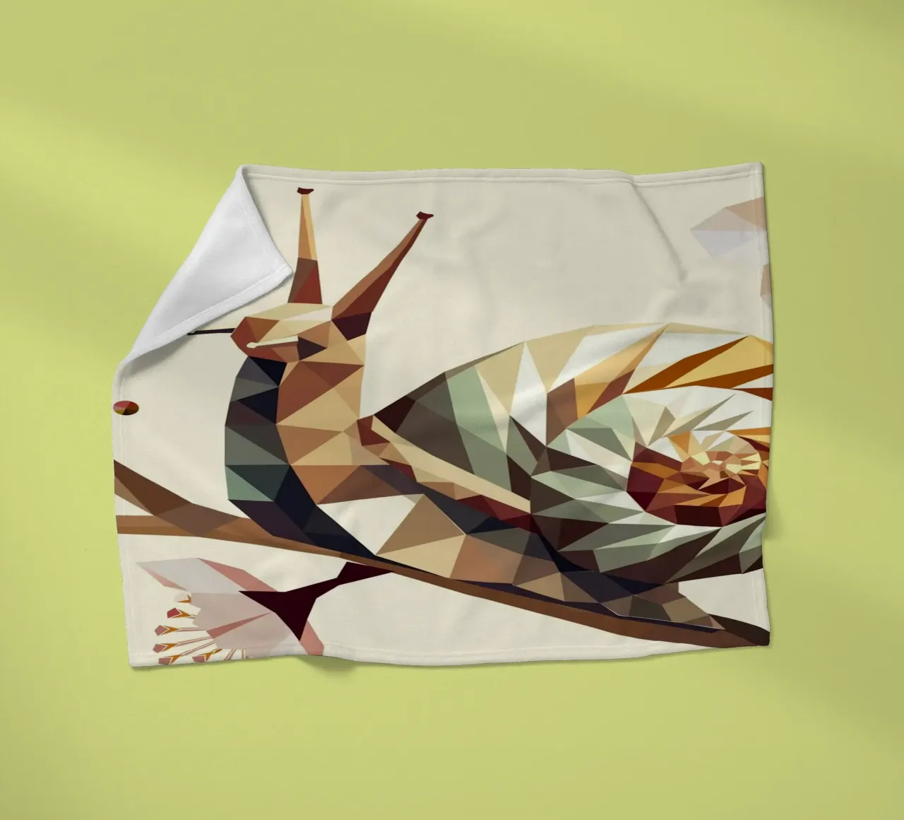 Escargot géométrique sur branche fleurie - motif printemps plaid polaire de namosh