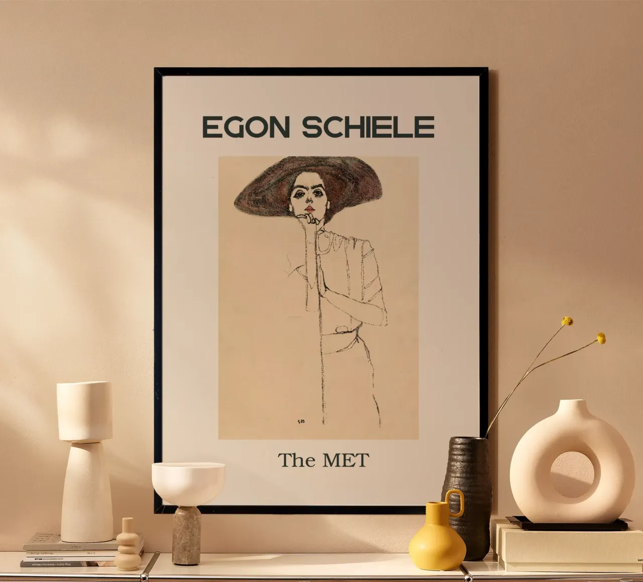 Ritratto di donna - Egon Schiele poster con telaio in legno da Second Canvas