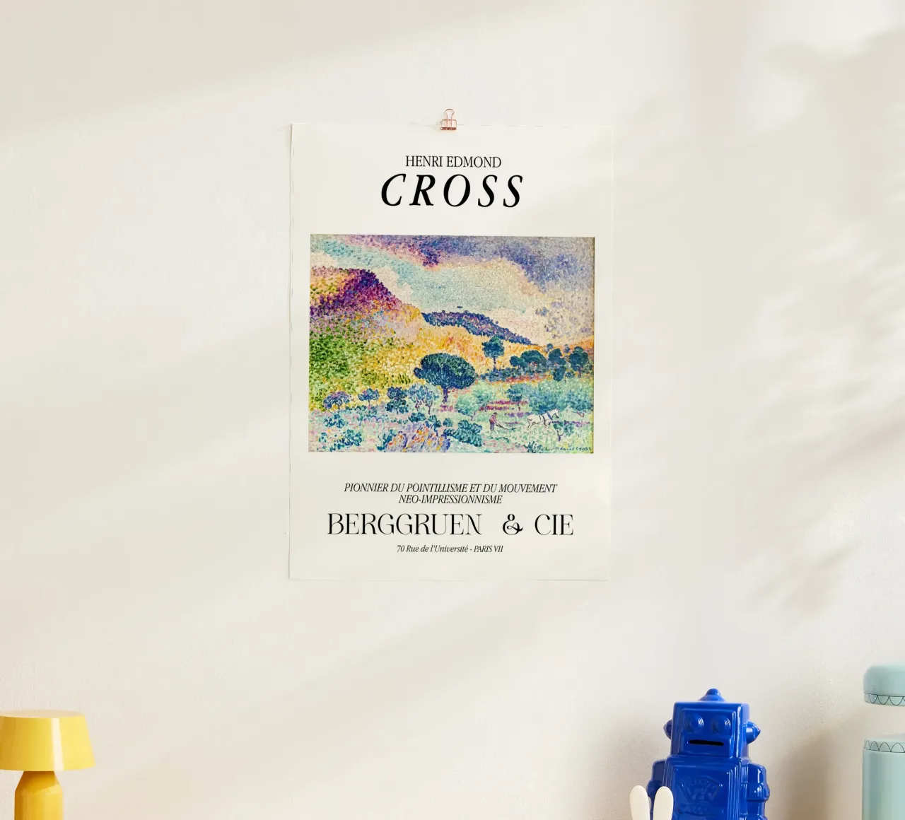 Henri-Edmond Cross Pointillist Bunte Berge Poster mit Aluminium Rahmen von NorwesClub
