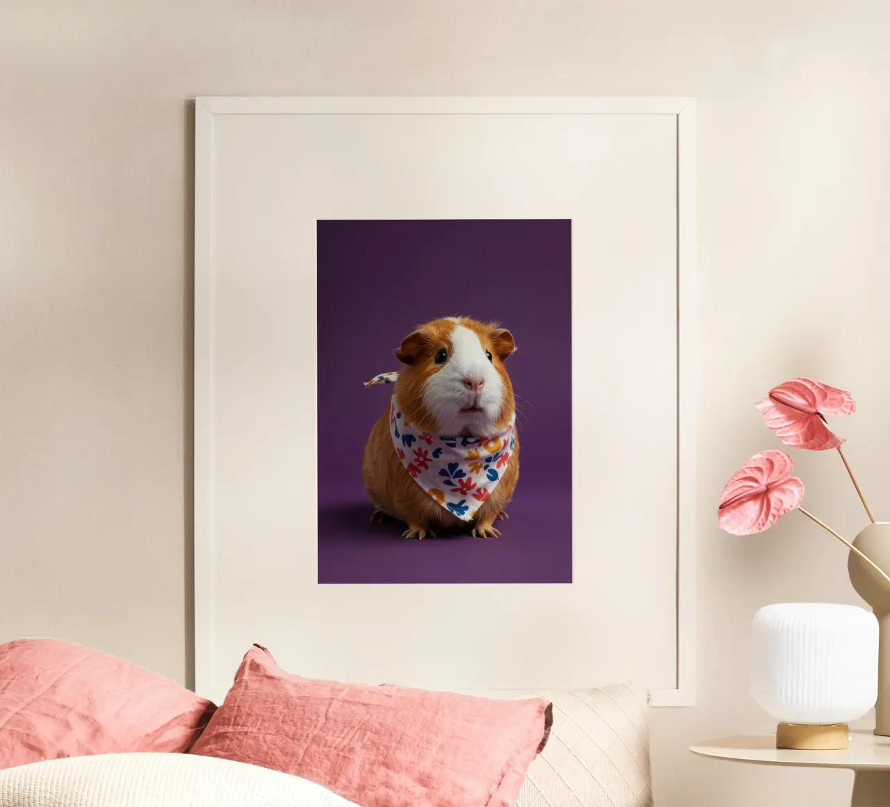 Purple Guinea Pig poster con telaio in alluminio da Pawtrait Studio