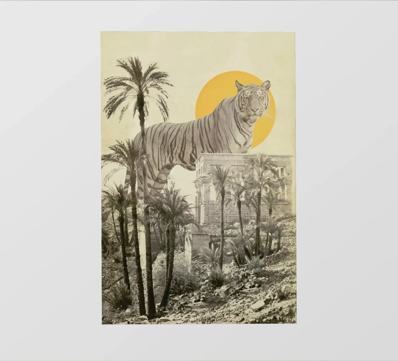 Giant Tiger In Ruins Print Big telo in pvc da Florent Bodart