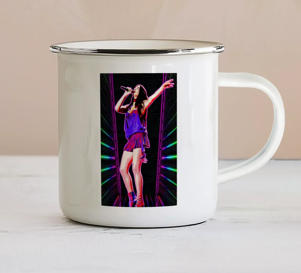 L'art de 2Lipa mug en émail de neonartroom