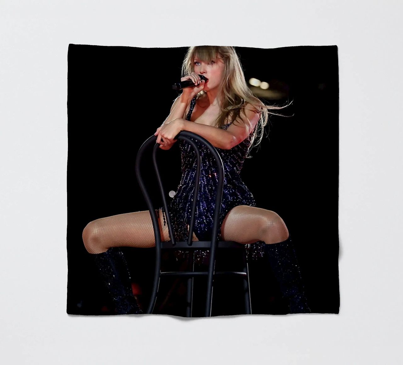 Taylor Swift Perform coperta in pile da avissta