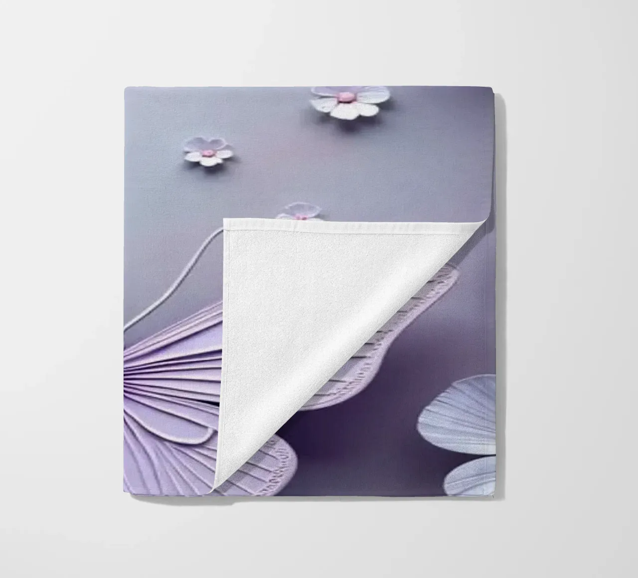 Farfalle colorate e fiori delicati telo mare da DesignDoodle