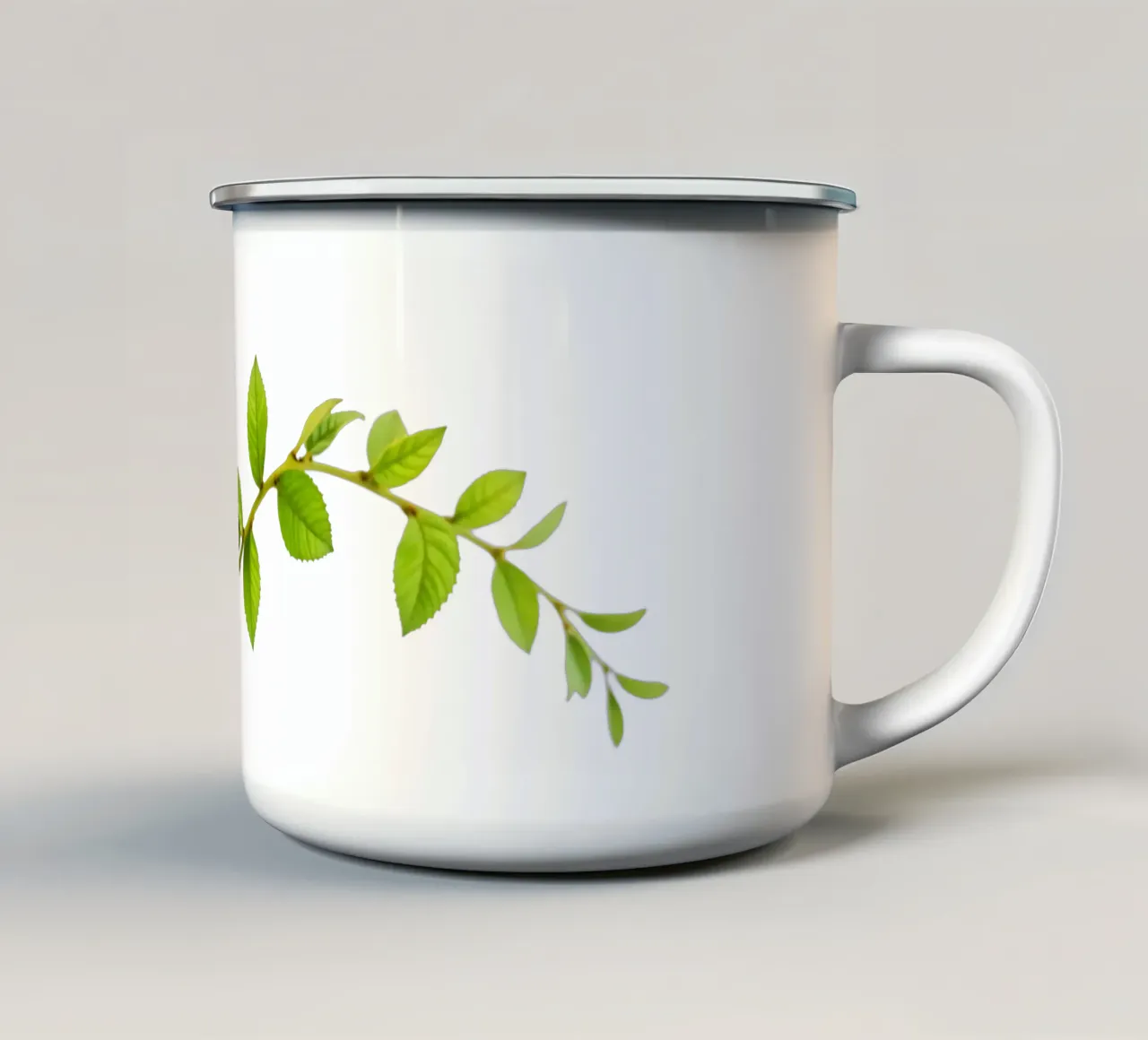Ramo verde fresco con foglie vivaci su sfondo chiaro tazza in smalto da DesignDoodle