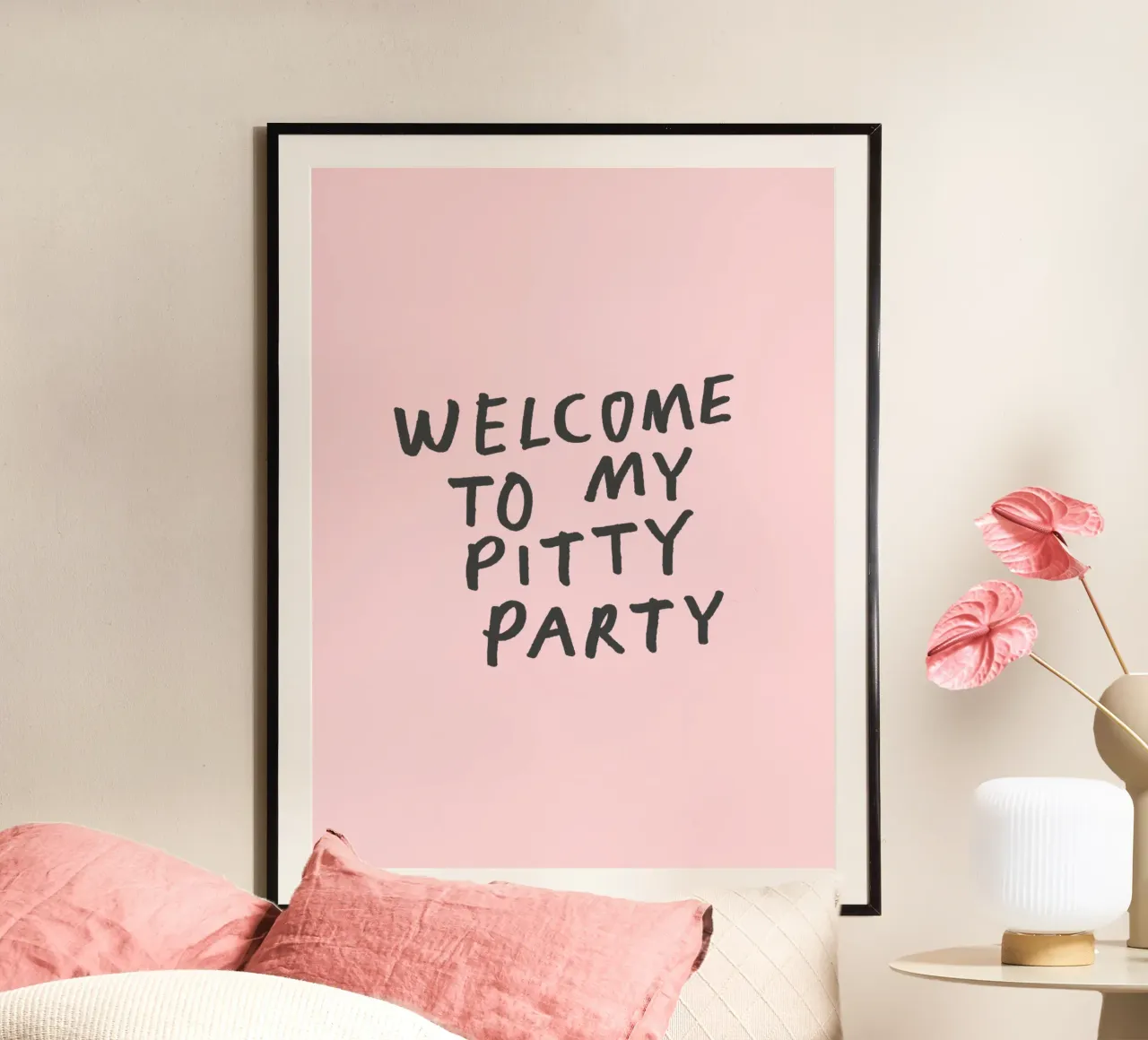 Welcome to My Pitty Party Stampa tipografica divertente in rosa poster con telaio in alluminio da THE MOTIVATED TYPE