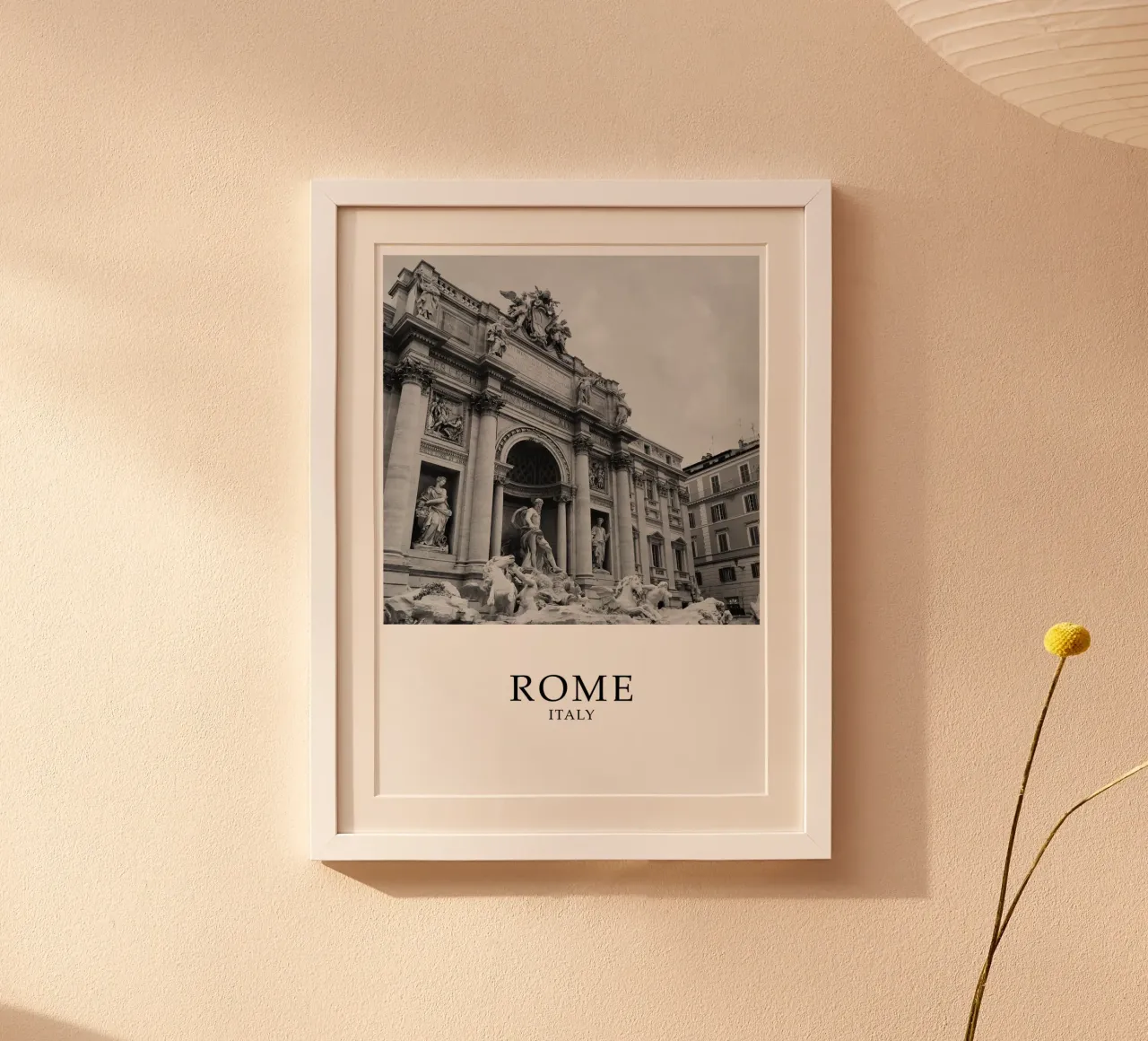 Roma Italia Fontana di Trevi Arte Architettura Scena Scala di grigio poster con telaio in alluminio da Charnwood Prints