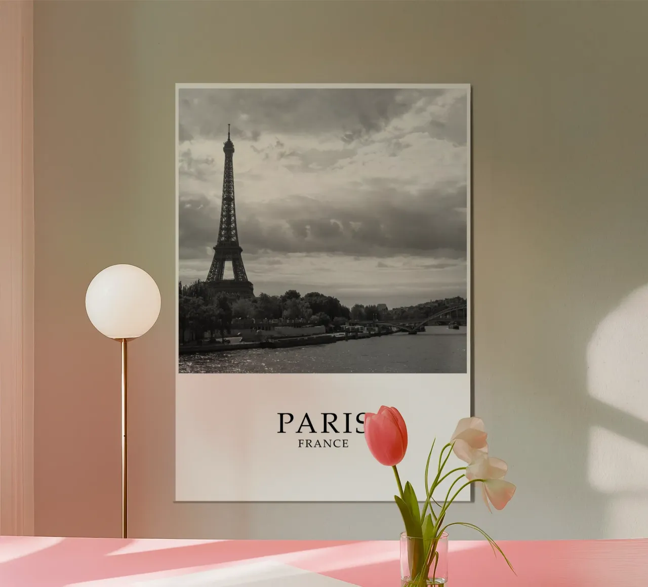 Parigi Francia Torre Eiffel Fiume Senna Paesaggio urbano in scala di grigi alluminio dibond da Charnwood Prints