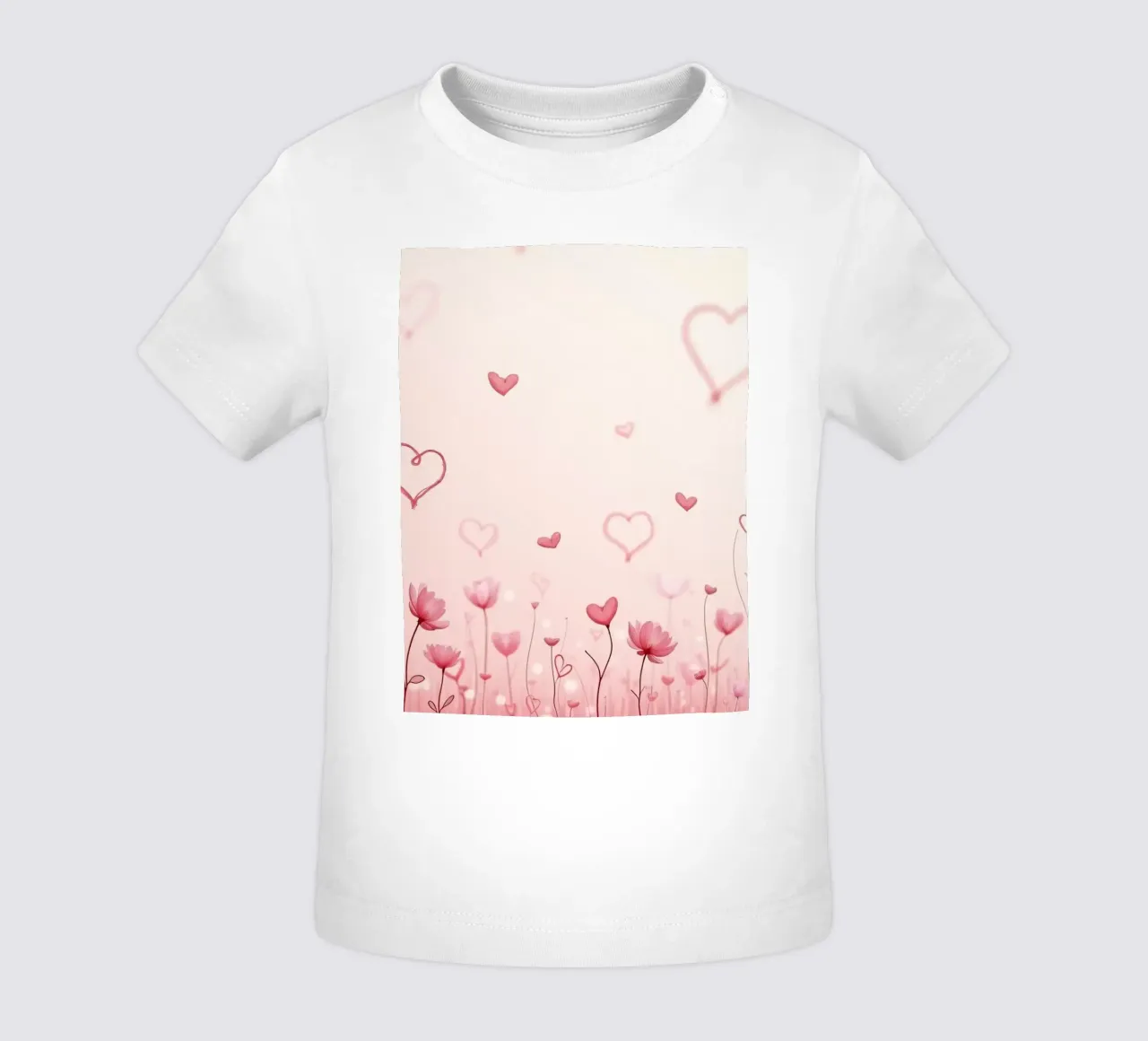 Campo di fiori colorati con forme di cuore che fluttuano sul retro maglietta neonato da DesignDoodle