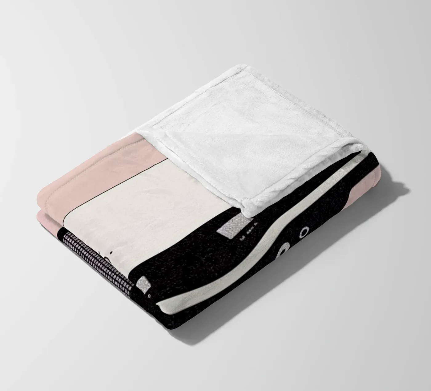 Super 8 Camera coperta in pile da Florent Bodart