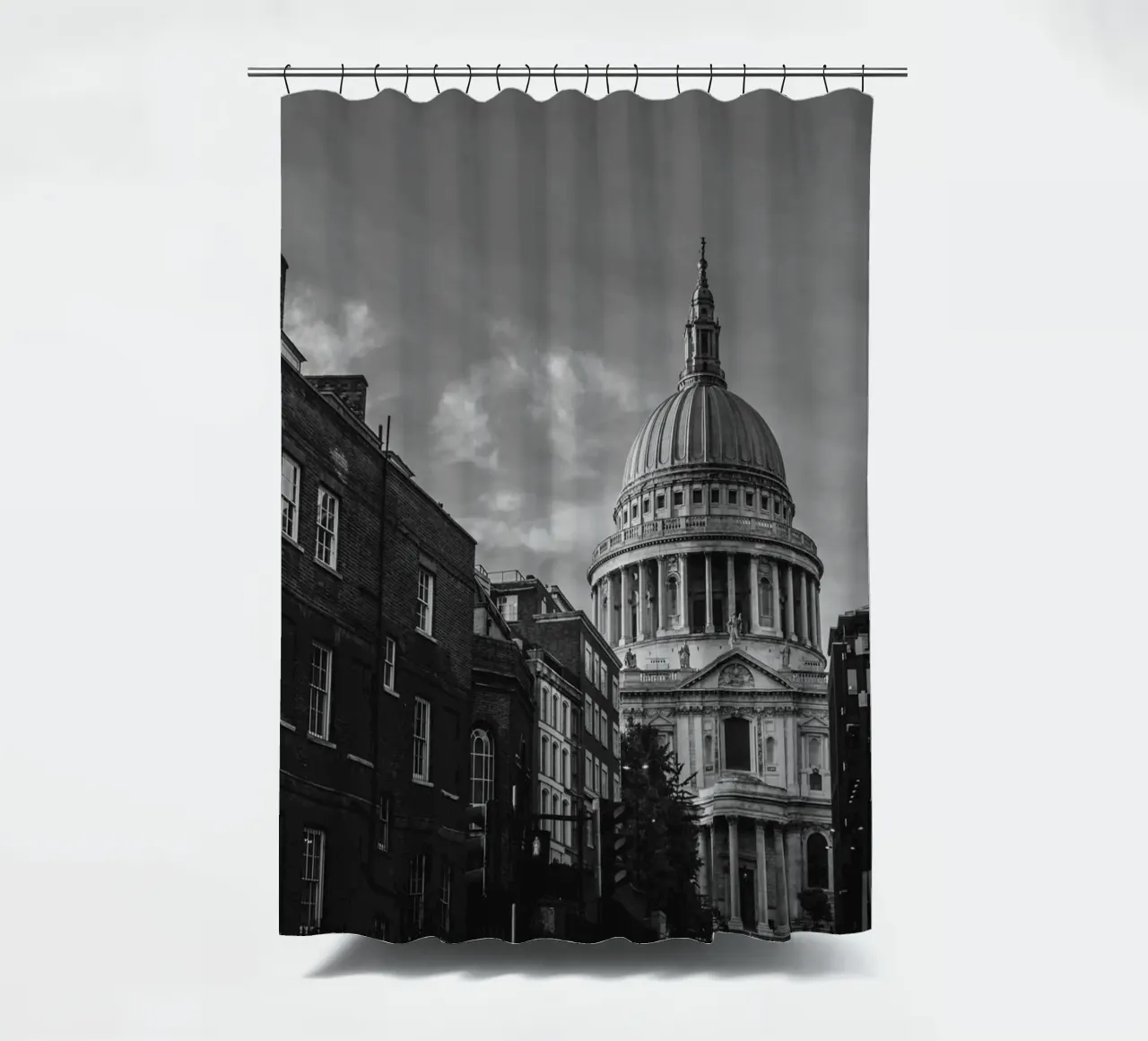 Londra Inghilterra Cattedrale di St. Pauls Scena di paesaggio urbano in scala di grigi tenda da doccia da Charnwood Prints