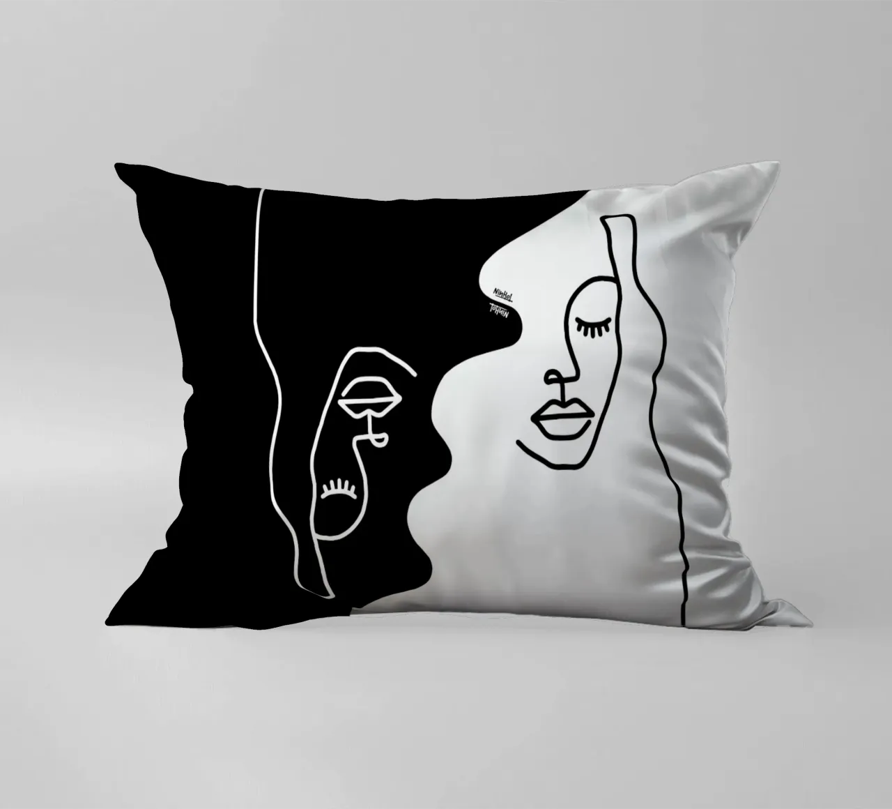 Black And White cuscino da Ninhol