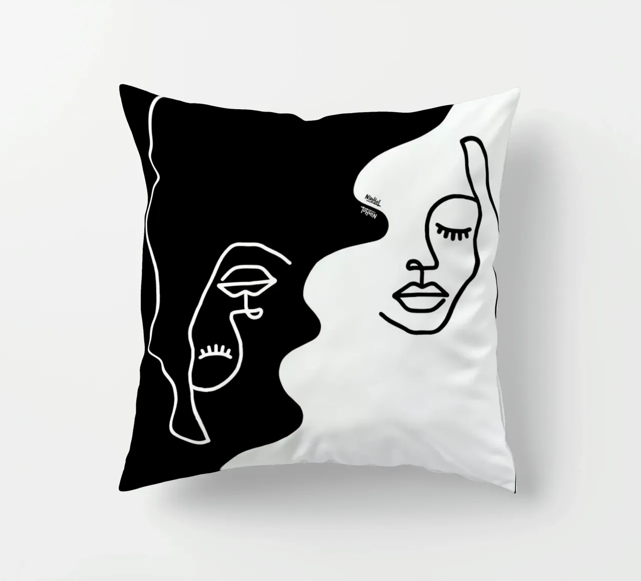 Black And White cuscino da Ninhol