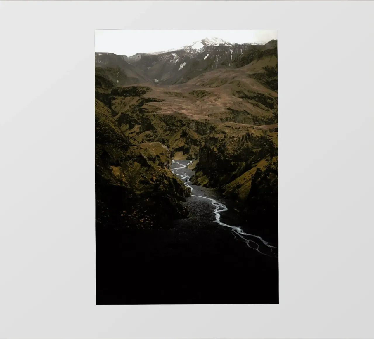How The Mighty Fall by @icelandic_explorer pellicola backlit da EyeEm Mobile GmbH