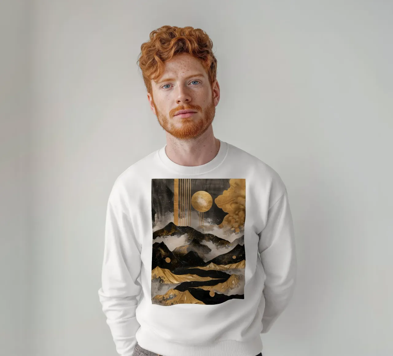 Mountains Moon Landscape Golden 2 felpa da Mateo