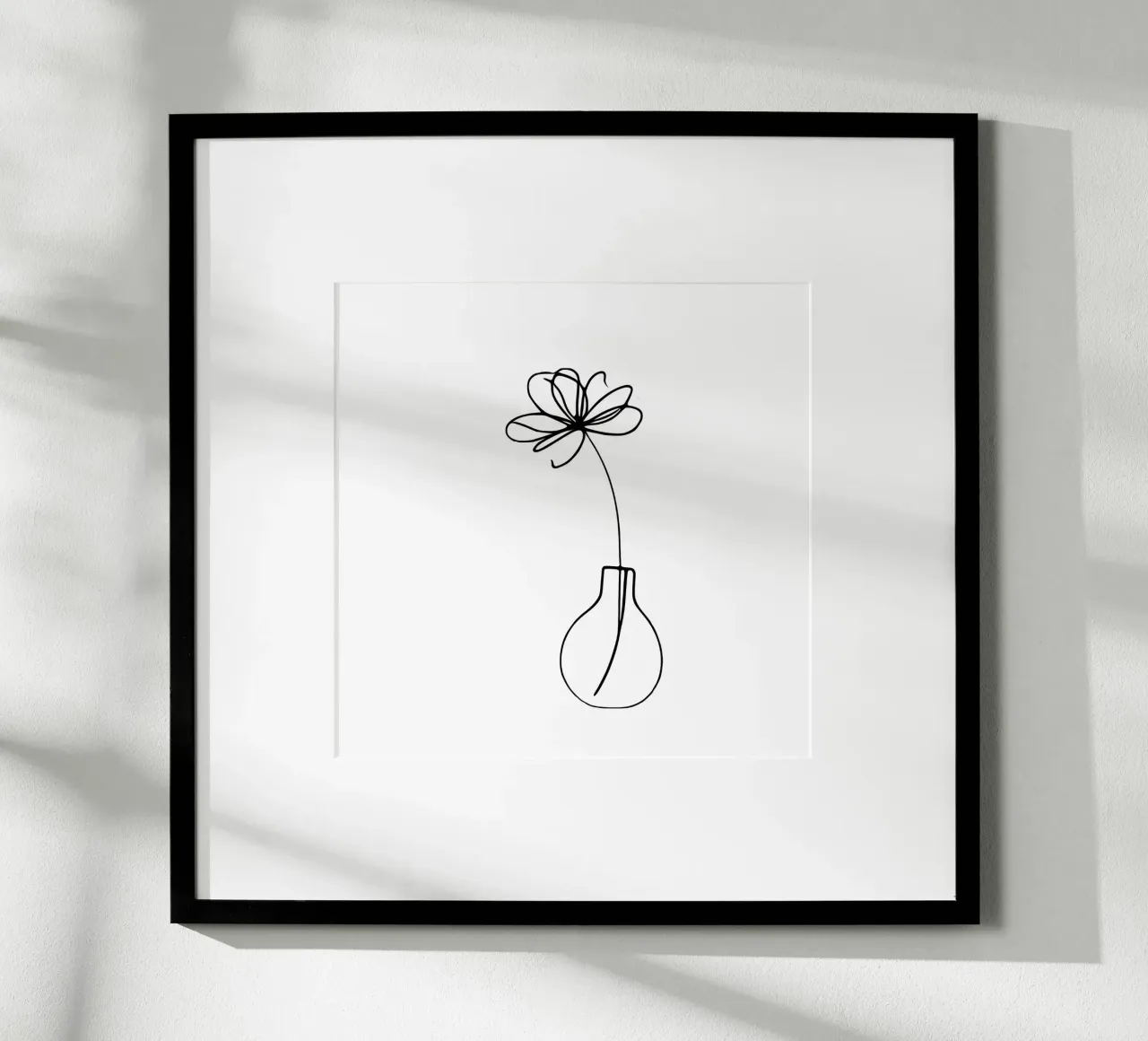 Bloem in een vaas poster van Second Canvas