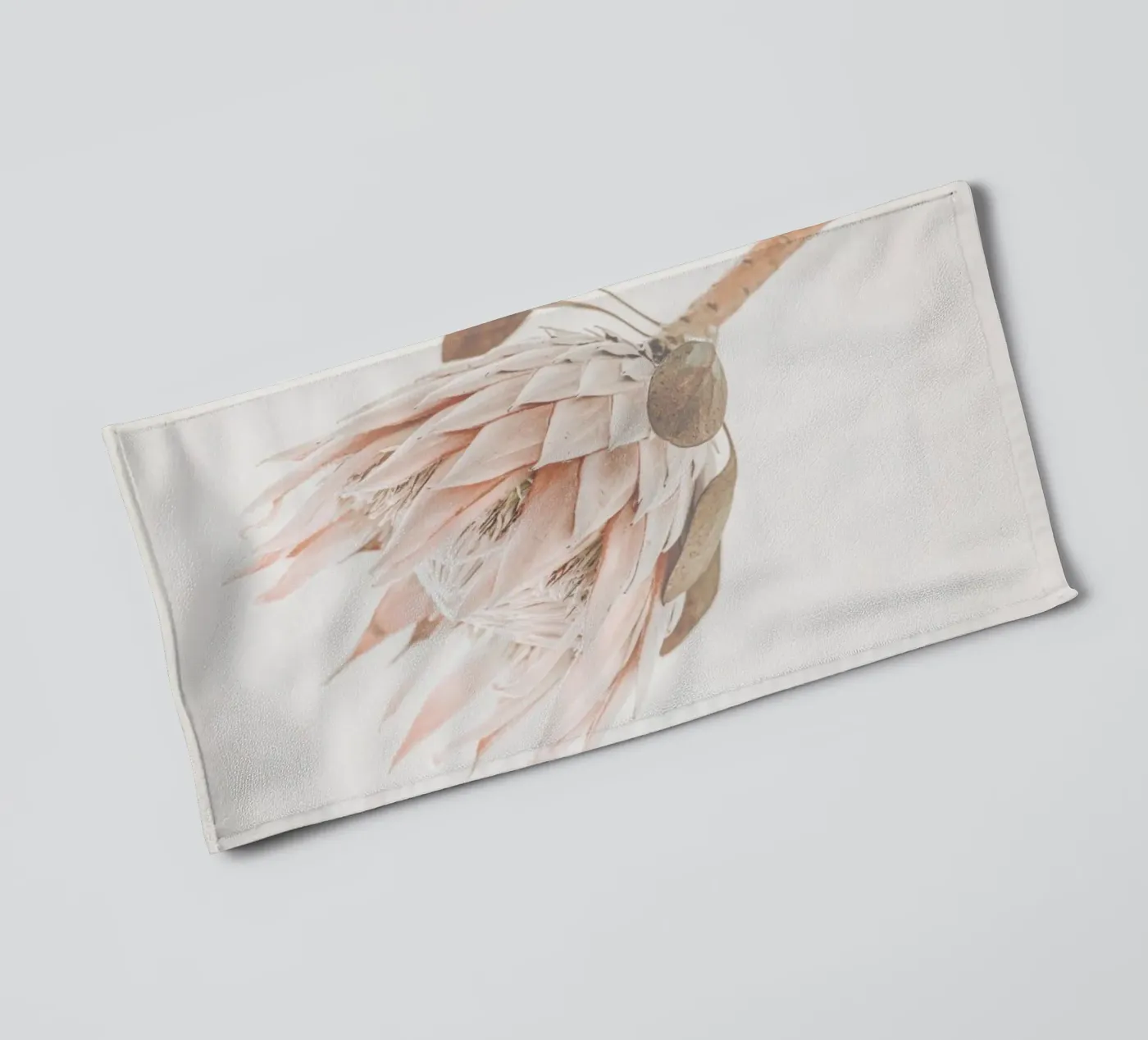 Protea badhanddoek van Monika Strigel