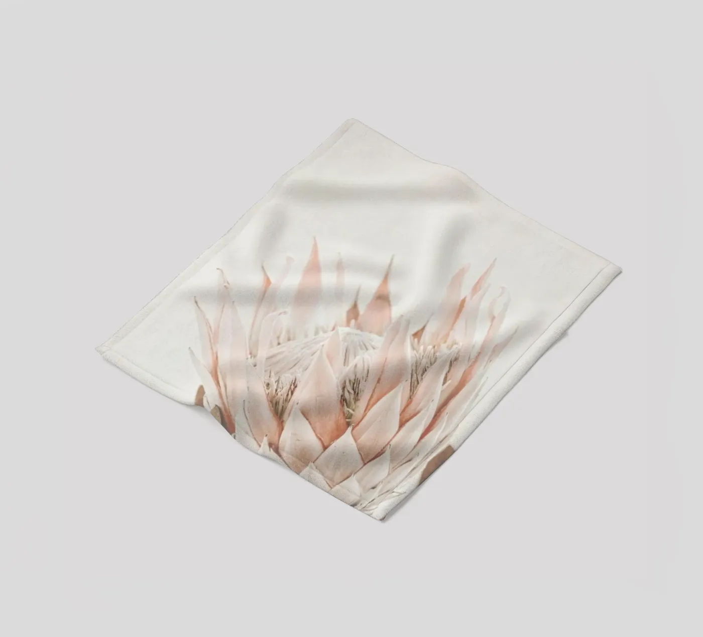 Protea Fleecedecke von Monika Strigel