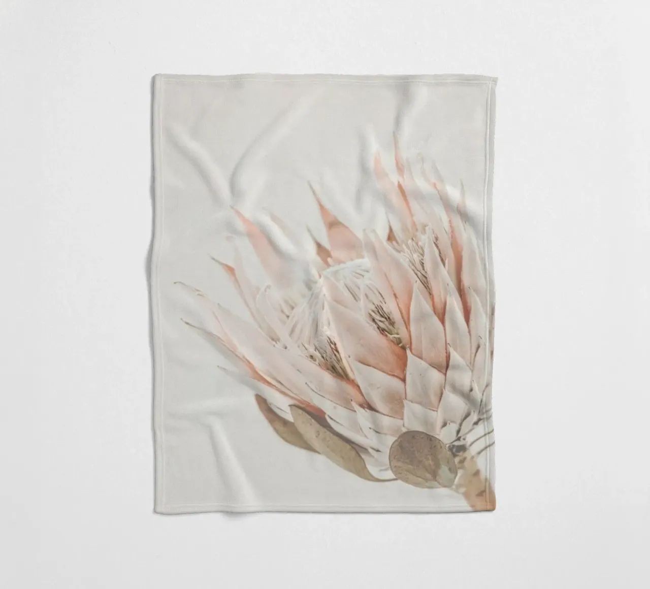Protea Fleecedecke von Monika Strigel