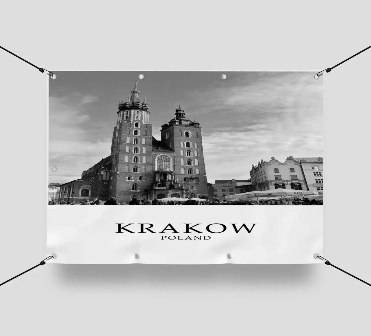 Cracovia Polonia Basilica di Santa Maria Architettura Scena in scala di grigi telo in pvc da Charnwood Prints