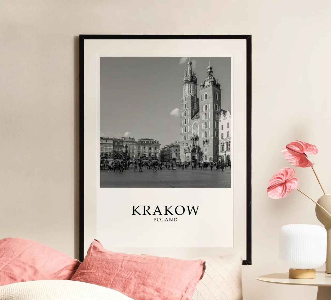 Cracovia Polonia Basilica di Santa Maria Architettura Scena in scala di grigi poster con telaio in plastica da Charnwood Prints