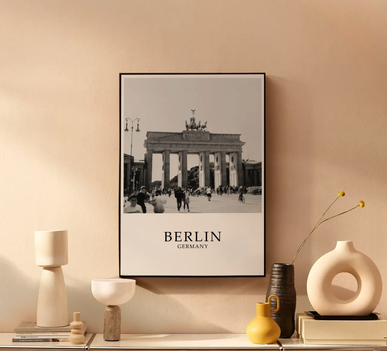 Berlino Germania Porta di Brandeburgo Scena in scala di grigi plexiglass da Charnwood Prints
