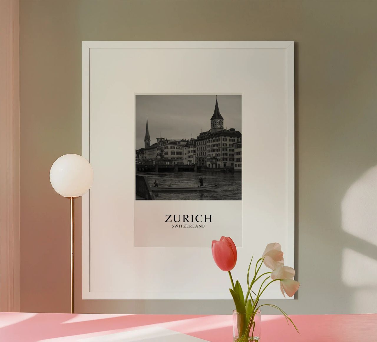 Zürich Schweiz Skyline Stadtbild Szene Graustufen Poster von Charnwood Prints