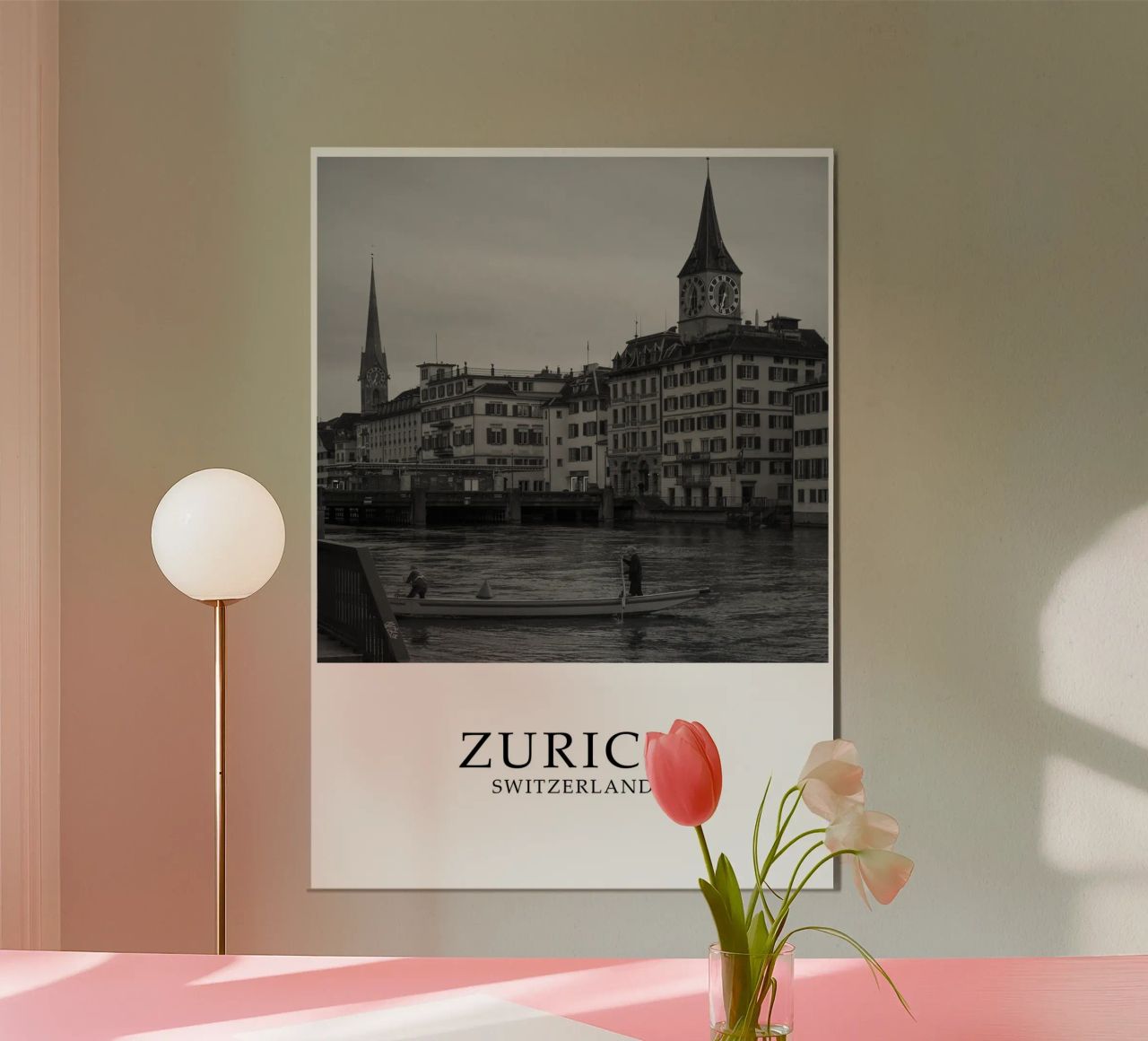 Zürich Schweiz Skyline Stadtbild Szene Graustufen Poster von Charnwood Prints
