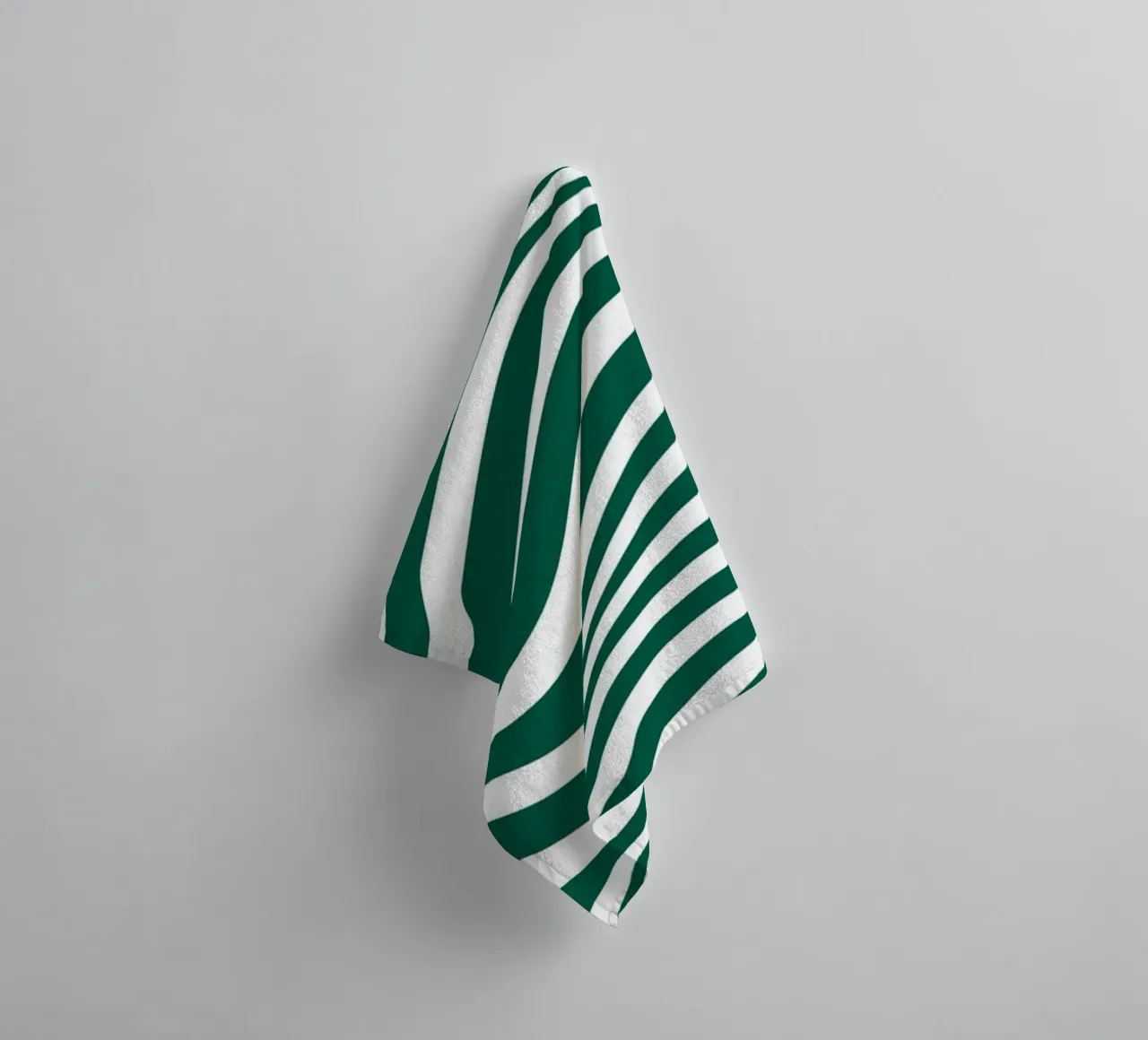 Bauhaus Abstract Wavy Lines Green Art Print Handtuch von NorwesClub