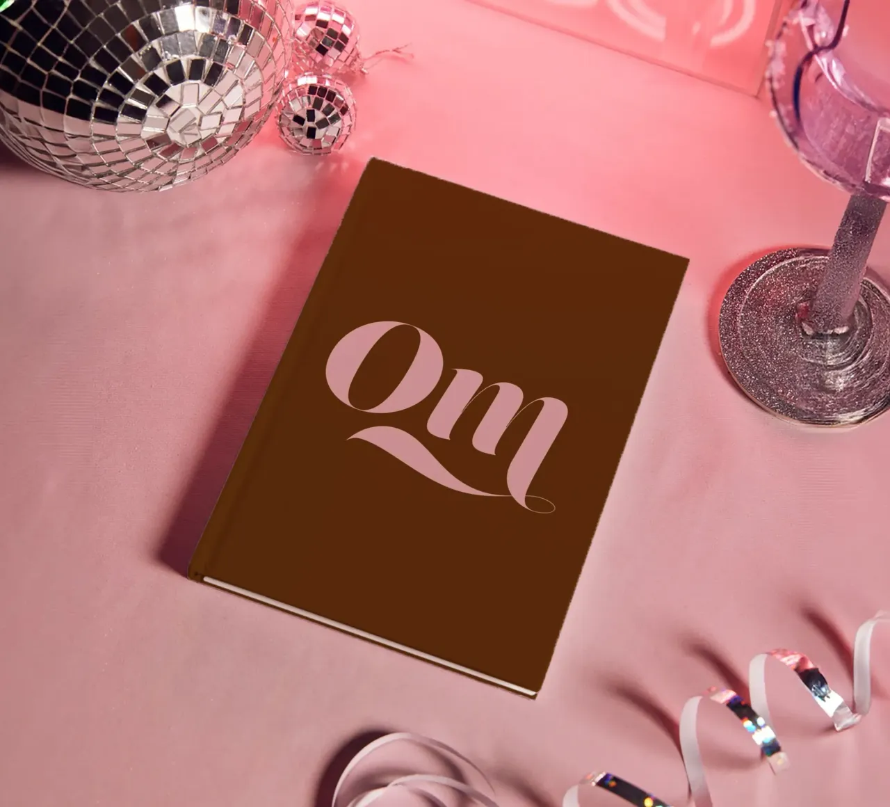 Om Notizbuch von Linda Gobeta