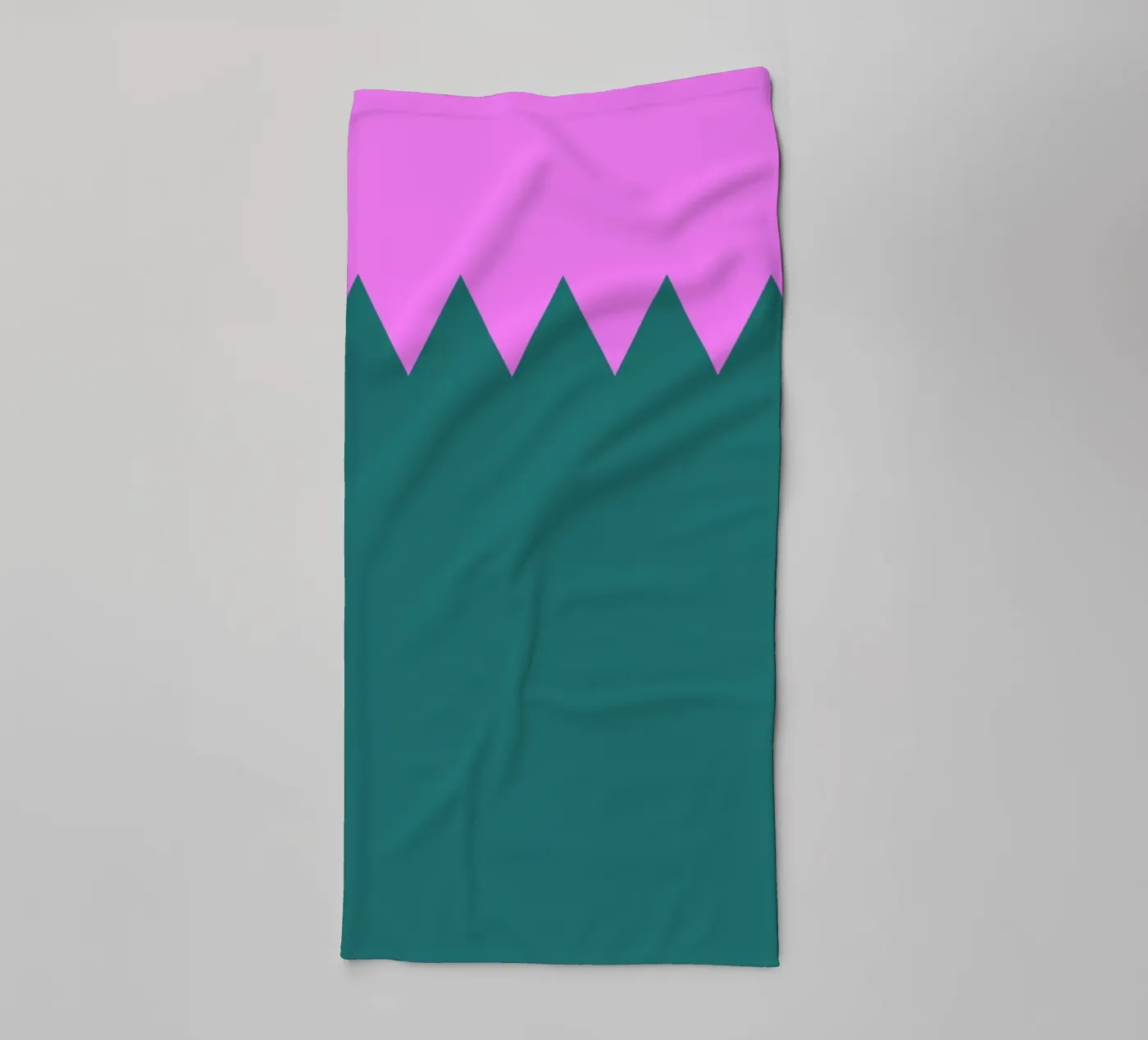 Zig Zag towel by Linda Gobeta