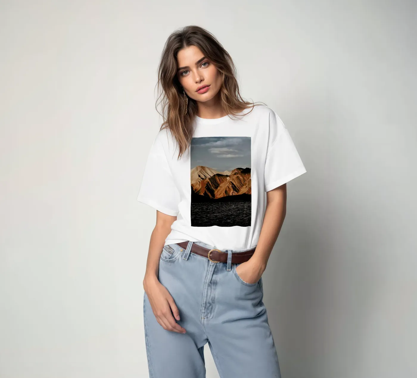 Mountain Elements T-Shirt von METROPOLIS